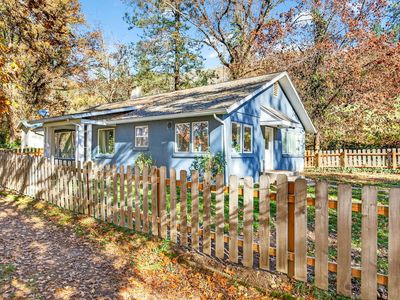 13688 Highway 238, Jacksonville, OR, 97530