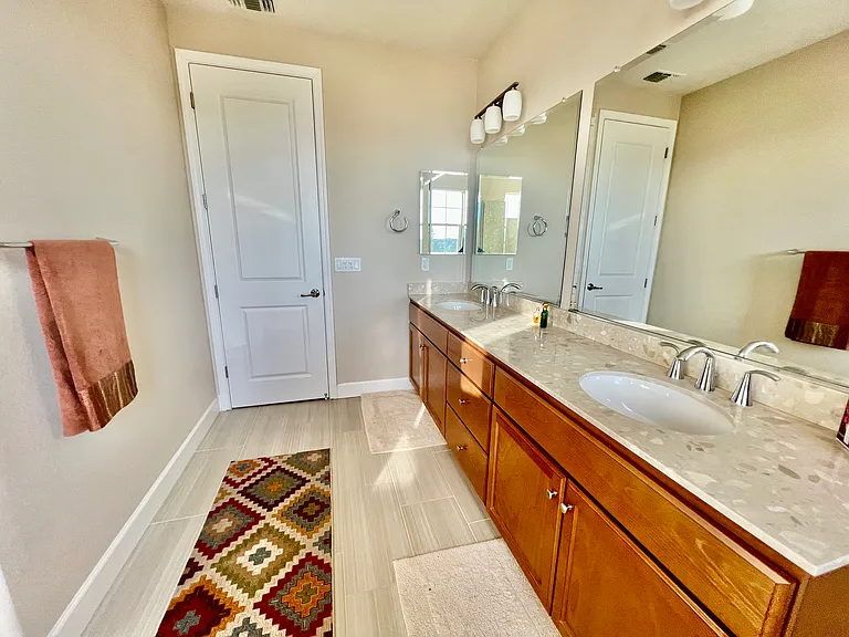 1429 S Wilshire Ave — Photo 23