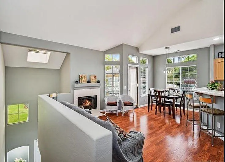 12622 Springbrook Dr #B — Photo 2