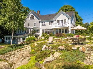 142 Russell Ave, Rockport, ME 04856
