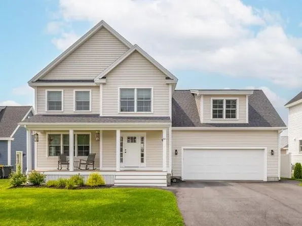42 Pacer Way, Scarborough, ME 04074