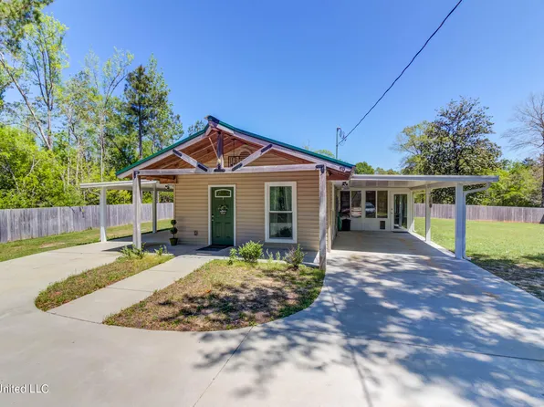 70 N Grace Rd, Wiggins, MS 39577