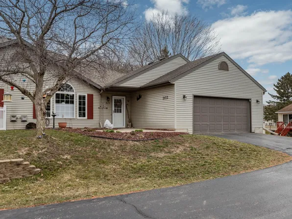 3123 Northern Valley Dr NE, Rochester, MN 55906