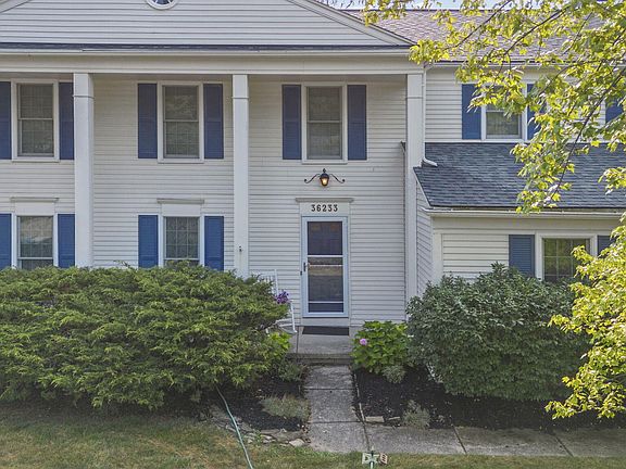 2nd image of 36233 Fredericksburg Rd