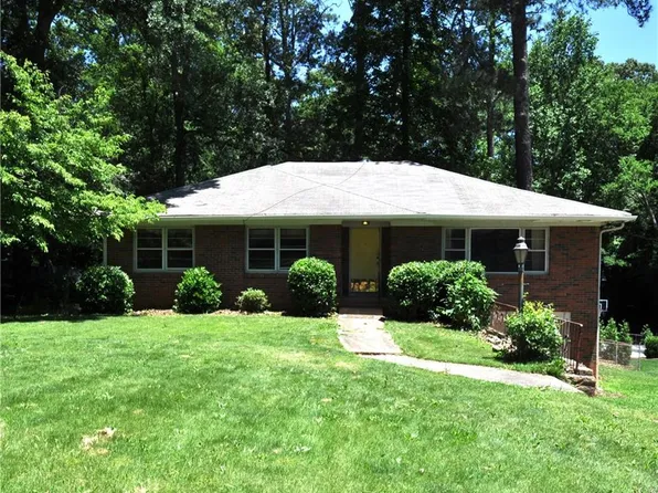 1305 Lenox Cir, Atlanta, GA 30306