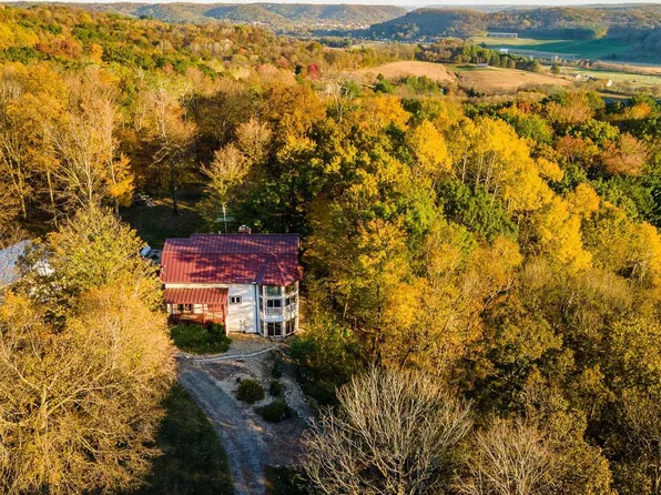 23393 Covered Bridge DRIVE, Richland Center, WI 53581