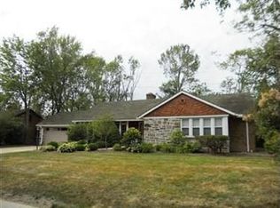 23115 Ranch Rd, Beachwood, OH 44122