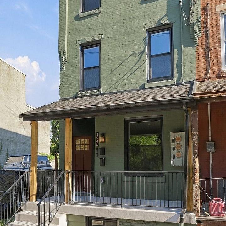 1st image of 1946 Rowan St