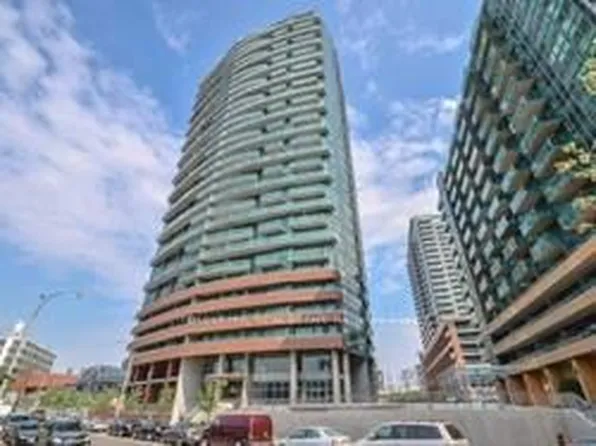 150 E Liberty St #3008, Toronto, ON M6K 3R5