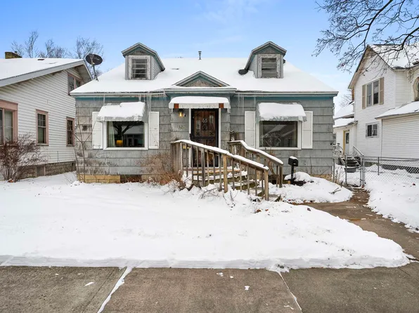 1322 Elizabeth Ave, Marinette, WI 54143