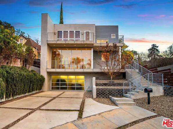 14420 Dunbar Pl, Sherman Oaks, CA 91423