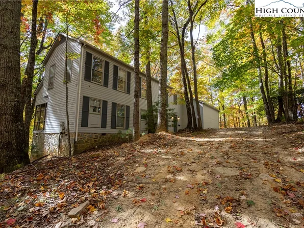 1228 Powder Horn Mountain Road, Deep Gap, NC 28618