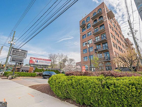 2nd image of 3235 Roswell Rd NE Unit 819