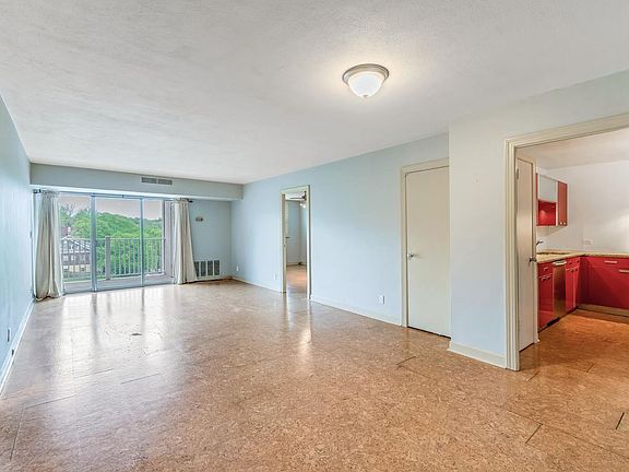 2nd image of 3415 W End Ave #803