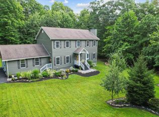 180 N Fostertown Dr, Newburgh, NY 12550