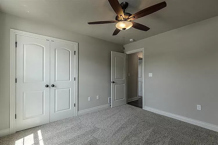 1905 Kenilworth Dr — Photo 26
