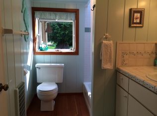 5753 Mutiny Bay Rd, Freeland, WA 98249