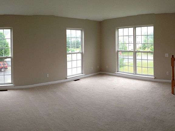 2nd Floor Living Room
