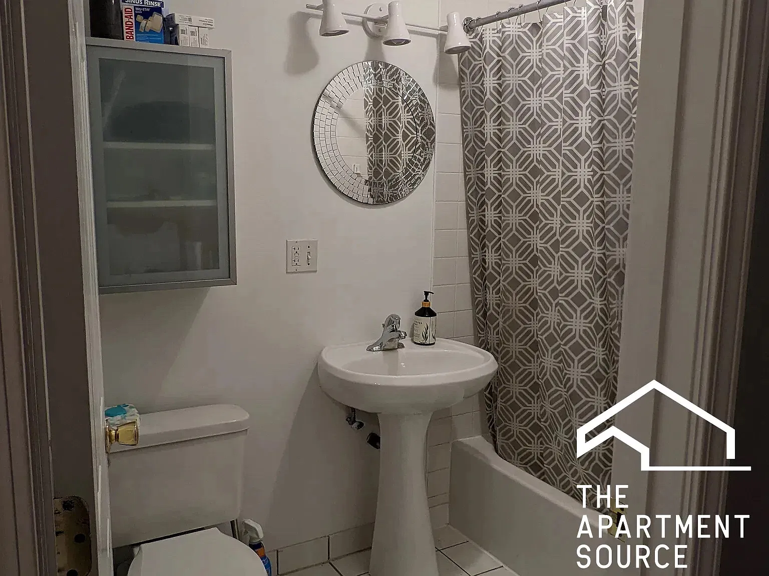 1 bed, 837 sqft, $2,245 — Photo 2