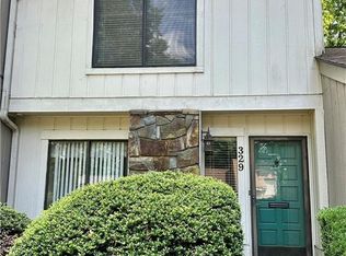 329 Lamplighter Cir, Winston Salem, NC 27104