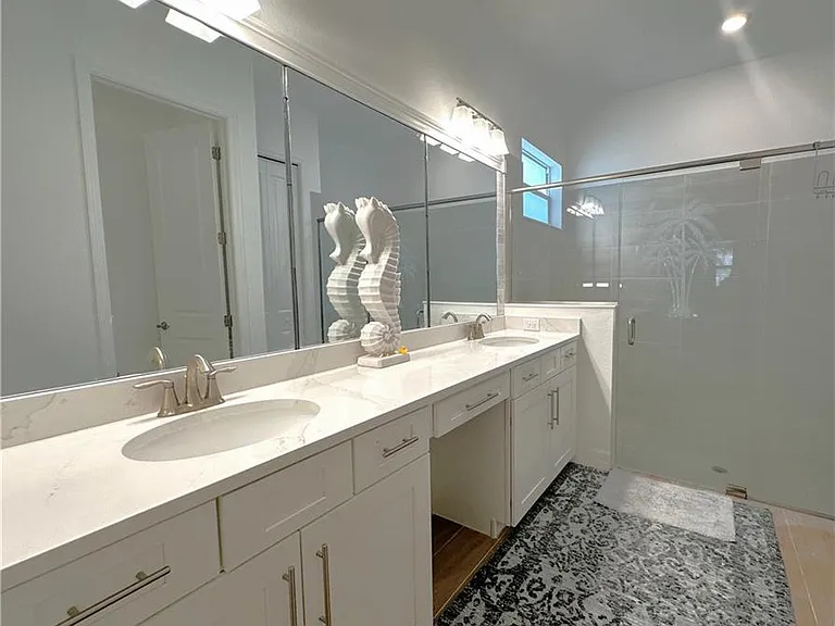 13533 Blue Bay Cir — Photo 19