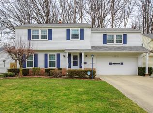 4573 Wilburn Dr, South Euclid, OH 44121