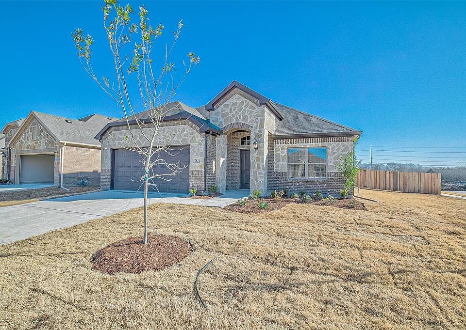 1st image of 7821 Cypress Dr