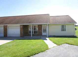 901 W Main St, Albion, IN 46701
