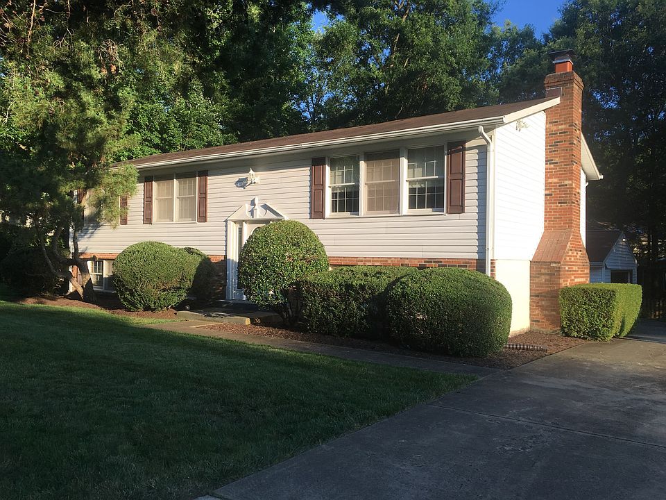 1st image of 3715 Dalebrook Dr