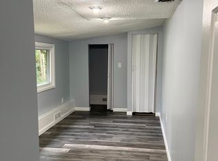 5743 Valley Rd, Oriskany, NY 13424