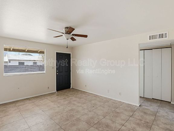 5th image of 317 E Vogel Ave Unit B