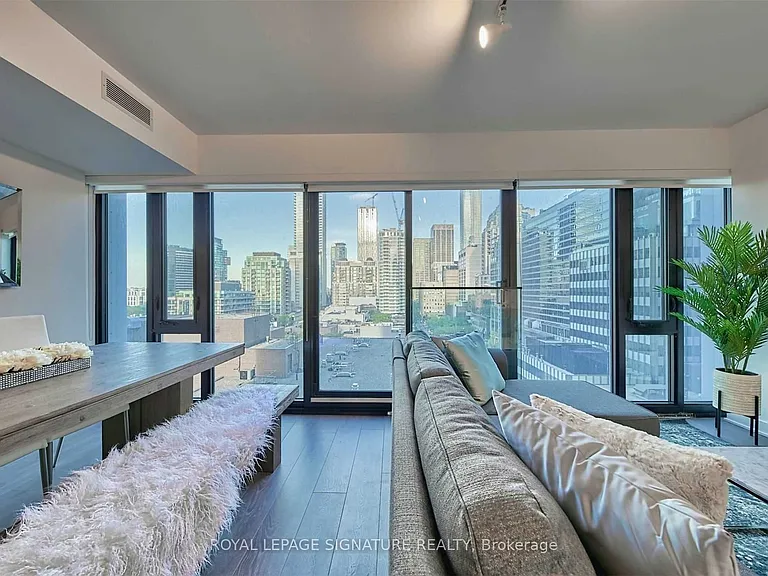 188 Cumberland St #1004 — Photo 3