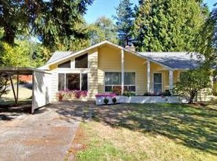 15754 Burke Ave N, Shoreline, WA 98133