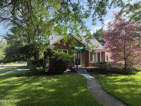 4th image of 3158 Heatherdowns Blvd