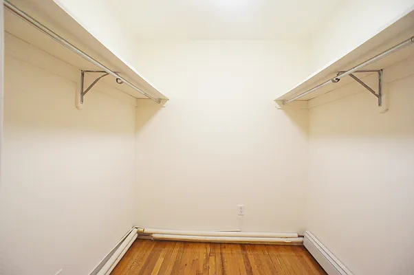 Rented by Nest Seekers International | media 16