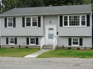 119 Ledyard St, New London, CT 06320