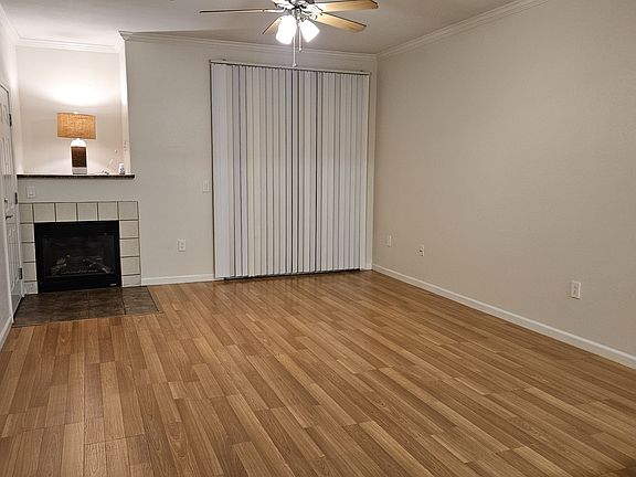 4th image of 501 Gibson Dr APT 1011