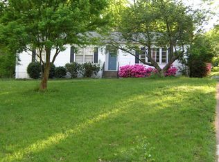 912 Granville Dr, Winston Salem, NC 27101
