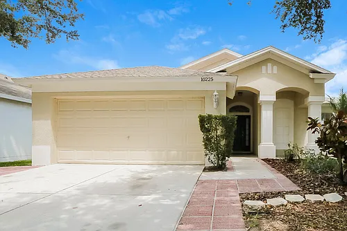 10225 Hunters Haven Blvd Photo 1