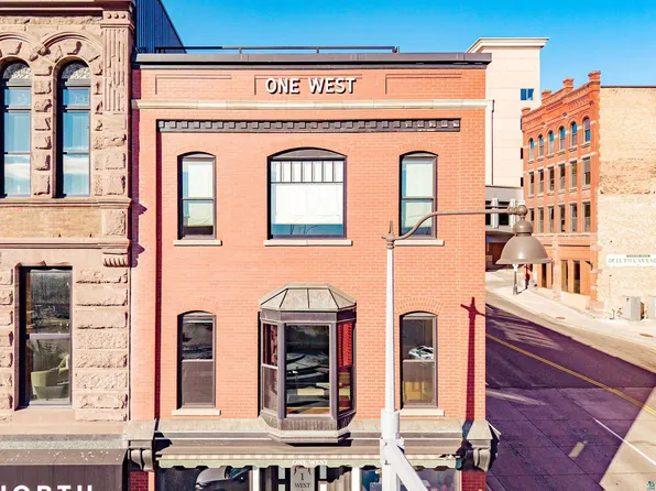 1 N Lake Ave, Duluth, MN 55802