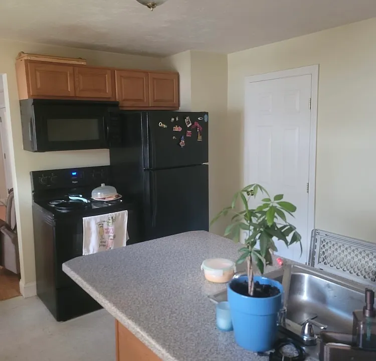 73 Church St #2
