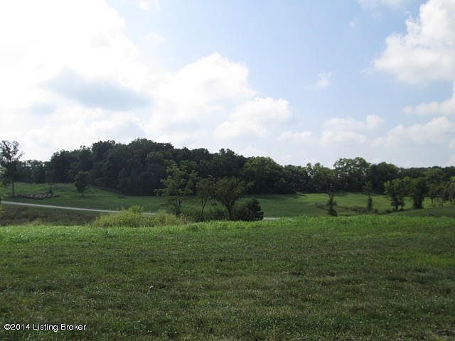 2nd image of 137 Ravens Wood