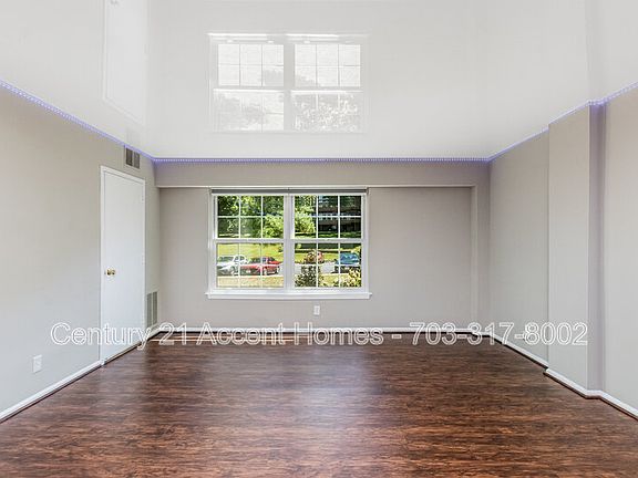 3rd image of 7700 Tremayne Pl APT 211