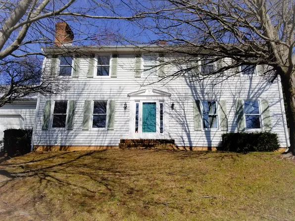 5964 Buckland Mill Rd, Roanoke, VA 24019