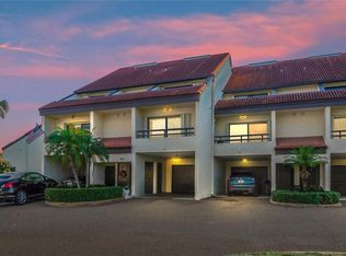 126 1st St E APT 102, Tierra Verde, FL 33715
