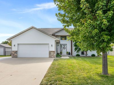 108 Flagstone Ln, Mankato, MN, 56001