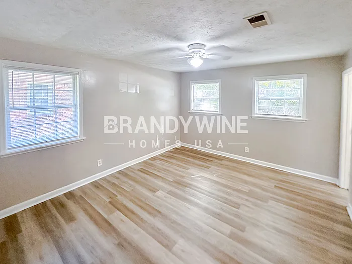 6230 Cedar Wood Dr — Photo 16