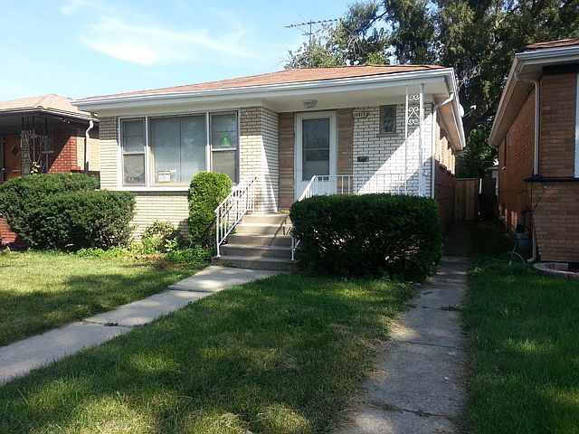 1st image of 15917 Woodbridge Ave