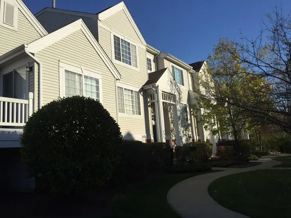 3467 Ravinia Cir, Aurora, IL 60504