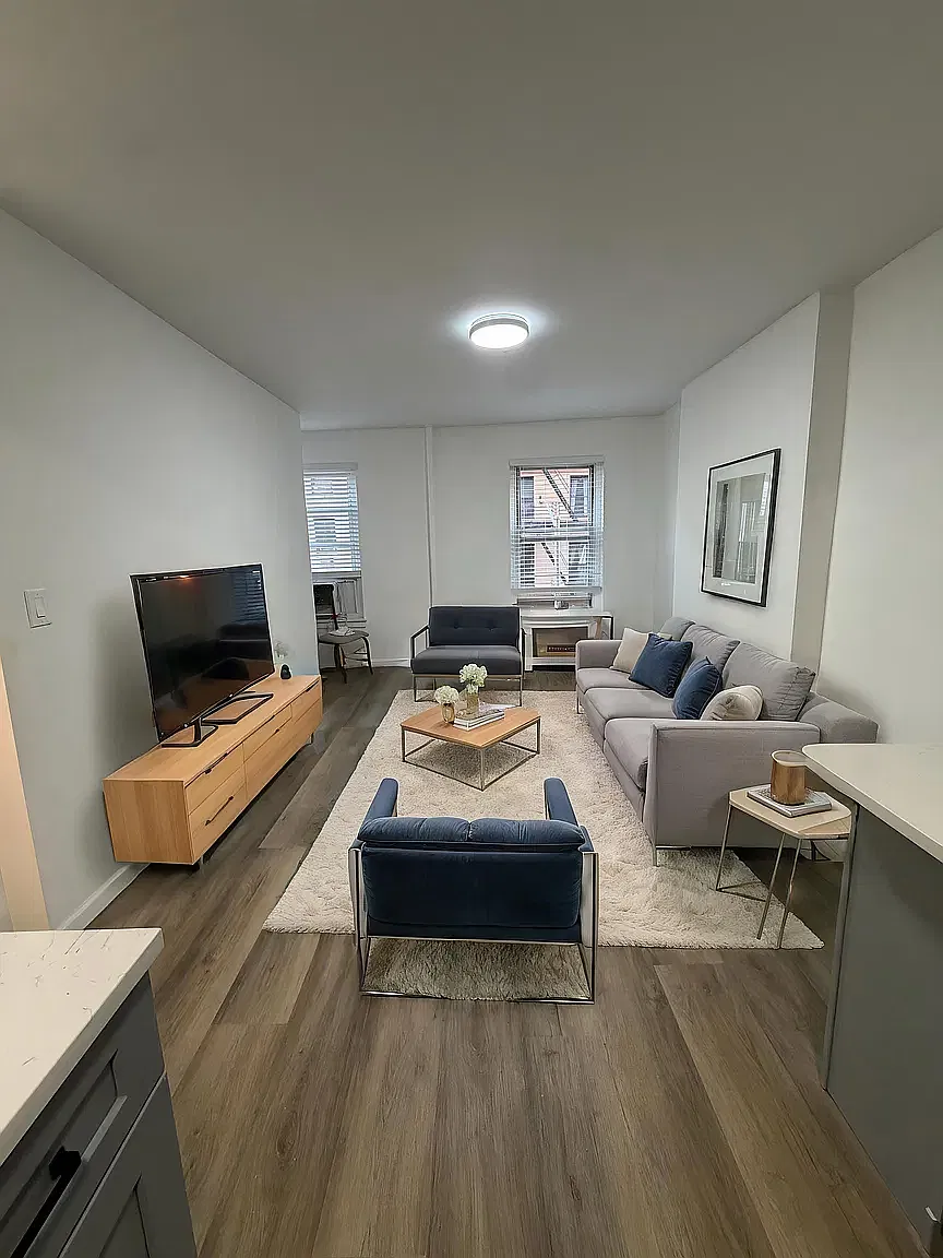 207 East 26th Street — Photo 1